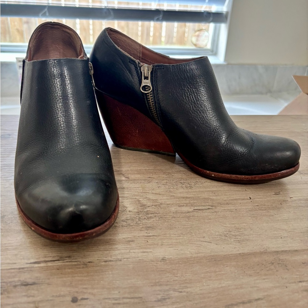 Kork-Ease Natalya Black Leather Wedge Ankle Boots